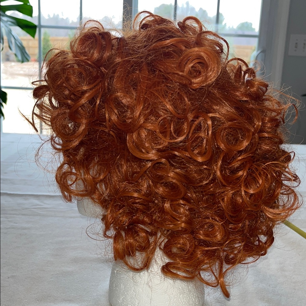 Short Curly Auburn Wig for Women - Picture 3 of 5